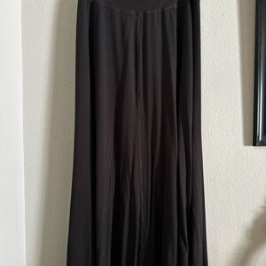 Heartstring Women’s Black Maxi Skirt Size Large